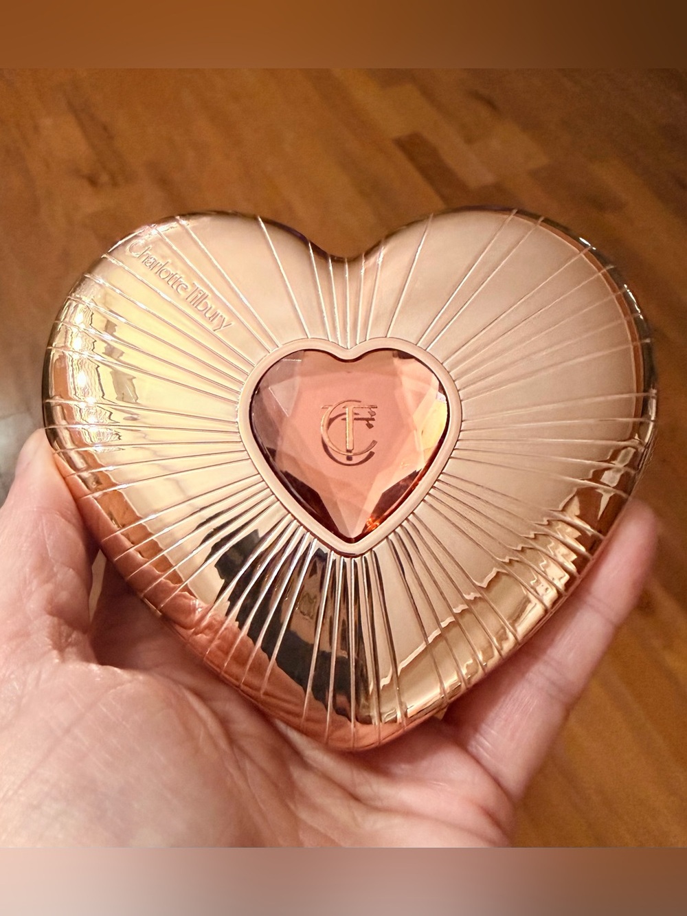 CHARLOTTE TILBURY 
PILLOW TALK BEAUTY SOULMATES PALETTE- FLAWLESS ROSEWOOD
